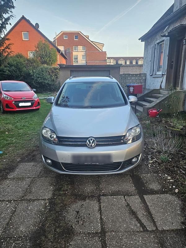 Gebraucht VW Golf VII 122 PS (89 kW) 2013 Silber Limousine