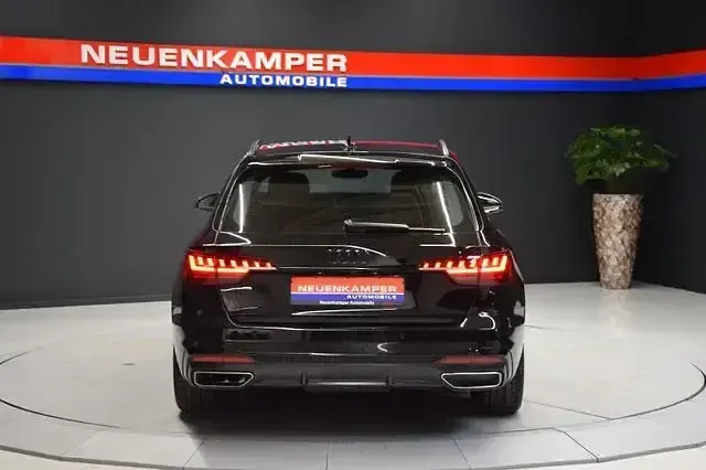 Gebraucht Audi A4 S-Line 204 PS (150 kW) 2023 Schwarz Kombi