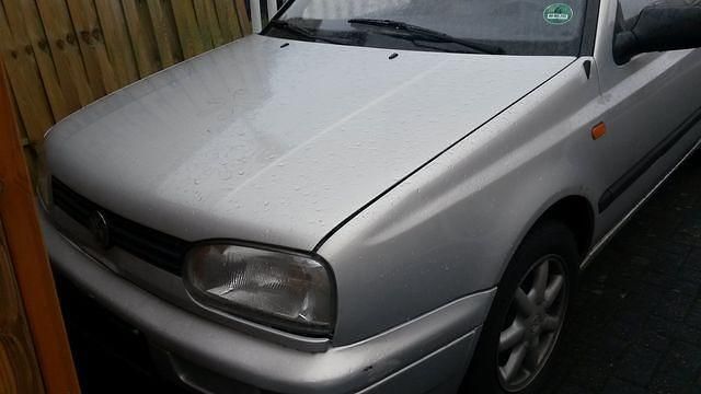 Gebraucht VW Golf III 82 PS (60 kW) 1996 Silber Kleinwagen