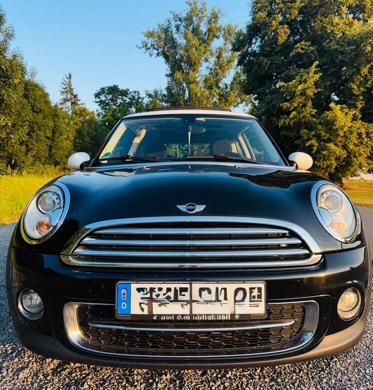 Schwarz Gebraucht 2012 Mini Cooper D Kleinwagen | 7.100 € - Bild 1/4