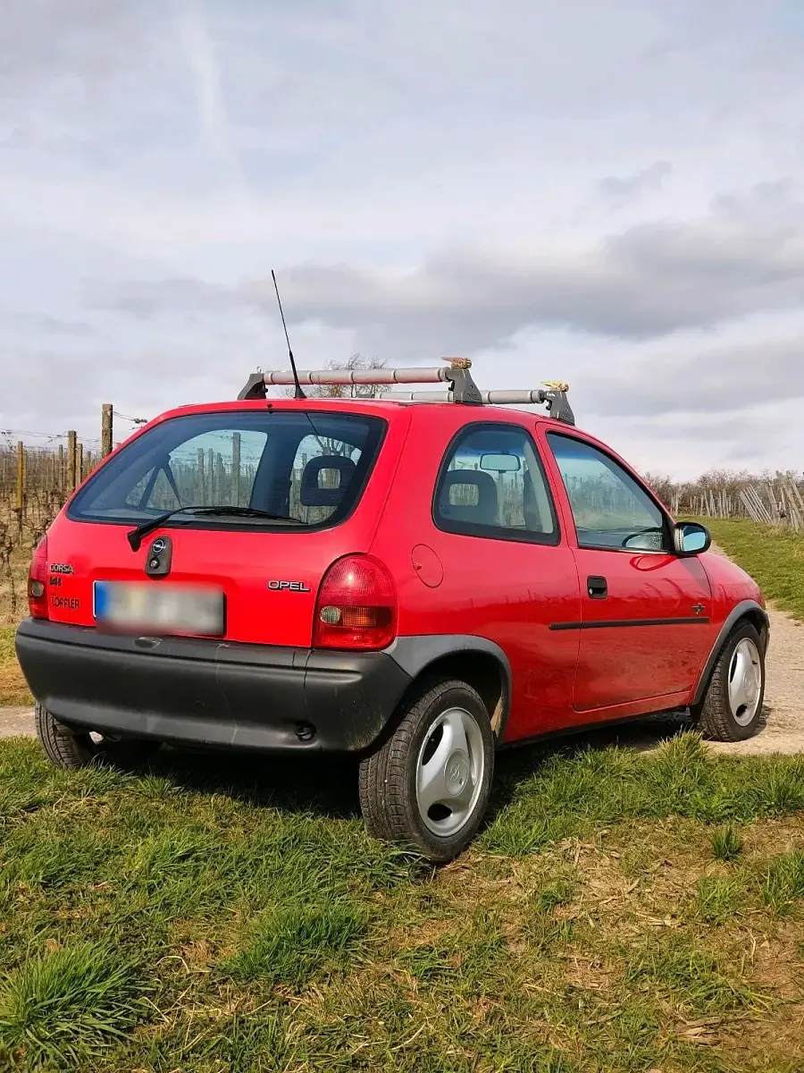 Gebraucht Opel Corsa 60 PS (44 kW) 1992 Rot Kleinwagen