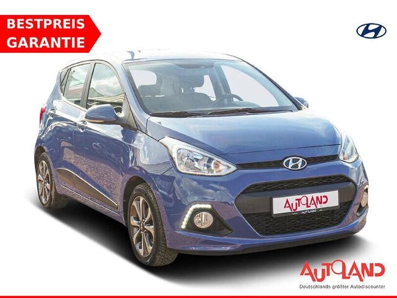 Gebraucht Hyundai i10 Style 87 PS (63 kW) 2016 Blau Kleinwagen