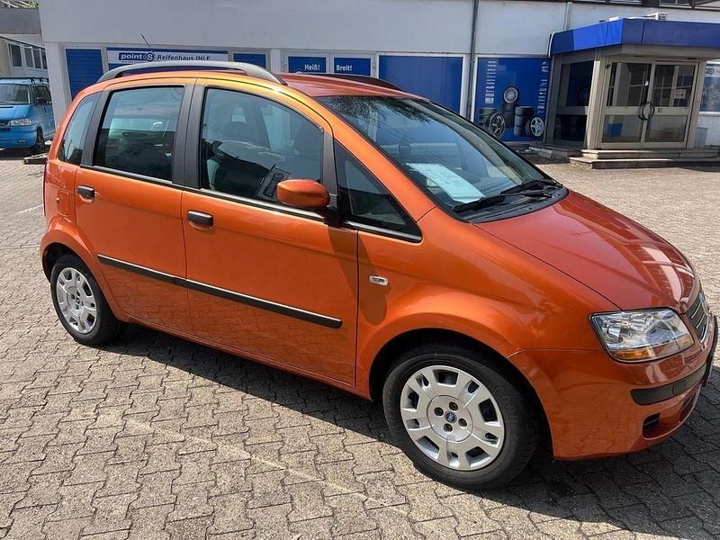 Gebraucht Fiat Idea 95 PS (69 kW) 2005 Orange Van / Kleinbus