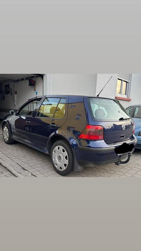 Gebraucht VW Golf IV 75 PS (55 kW) 2003 Blau Limousine