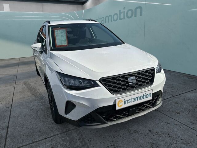 Weiß Gebraucht 2024 Seat Arona Style SUV | 22.180 € (Fairer Preis) - Bild 1/2