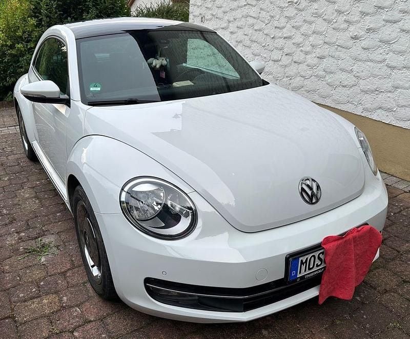 Schwarz Gebraucht 2014 VW Beetle Cup Limousine | 9.500 € (Fairer Preis) - Bild 1/4