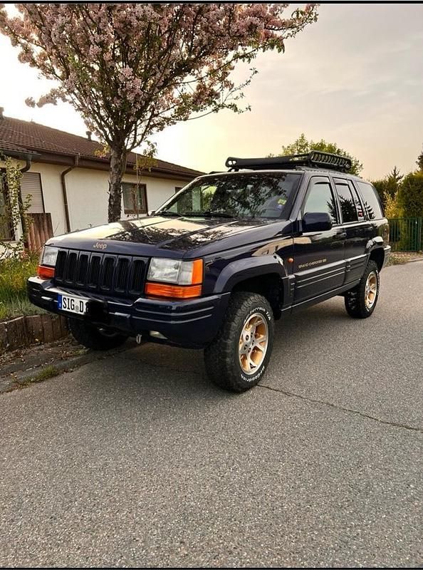 Blau Gebraucht 1996 Jeep Grand Cherokee SUV | 10.888 € - Bild 1/4