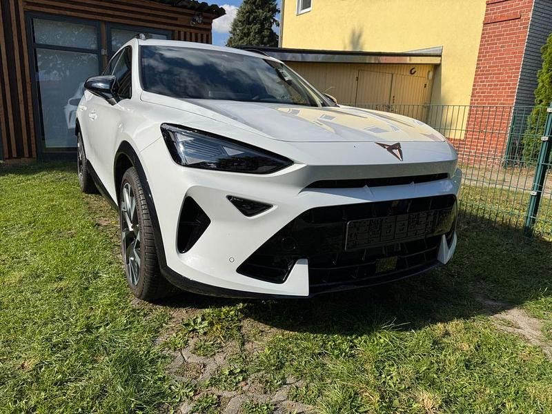 Weiß Gebraucht 2024 Cupra Formentor VZ SUV | 33.990 € - Bild 1/4