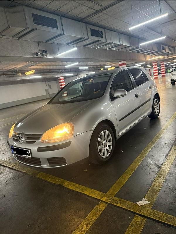 Gebraucht VW Golf IV 2003 Silber Limousine