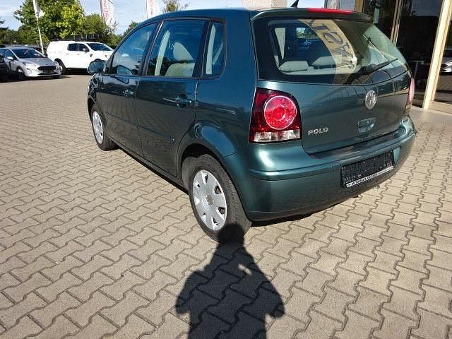 Usata VW Polo Comfortline 64 CV (47 kW) 2005 Verde Berlina