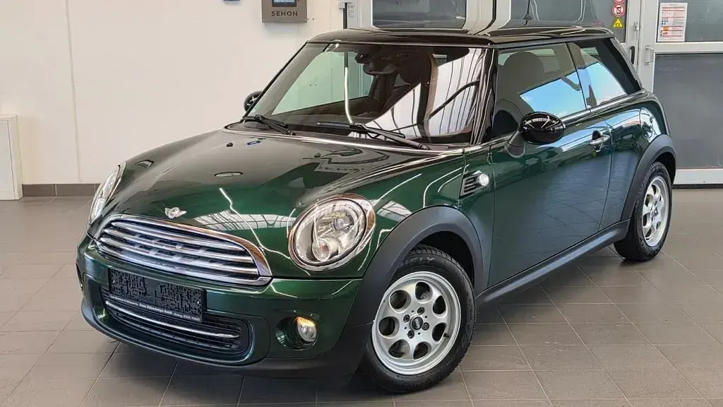 Usata Mini Cooper 122 CV (89 kW) 2012 Verde Utilitaria