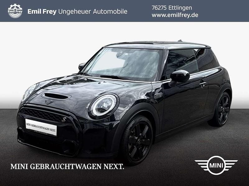 Schwarz Gebraucht 2024 Mini Cooper S Classic Kleinwagen | 31.880 € (Etwas zu teuer) - Bild 1/3
