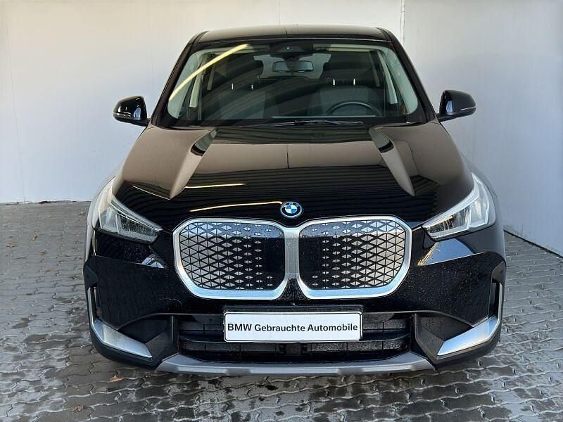 Gebraucht BMW iX1 Performance 225 kW (306 PS) 2023 Schwarz uni SUV