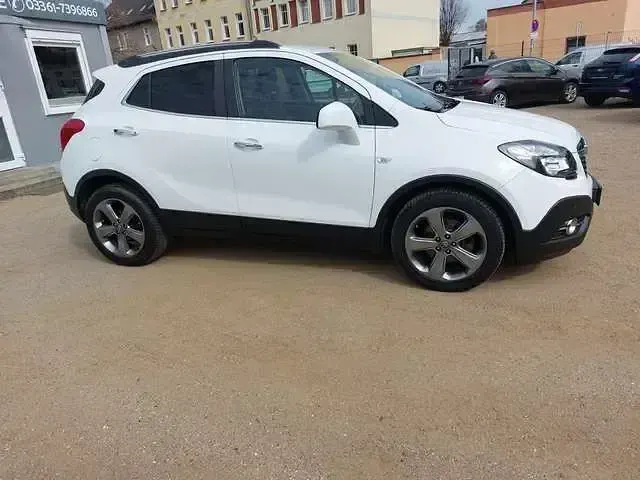 Gebraucht Opel Mokka Innovation 140 PS (102 kW) 2013 Schneeweiss/summitwhite/arctic SUV