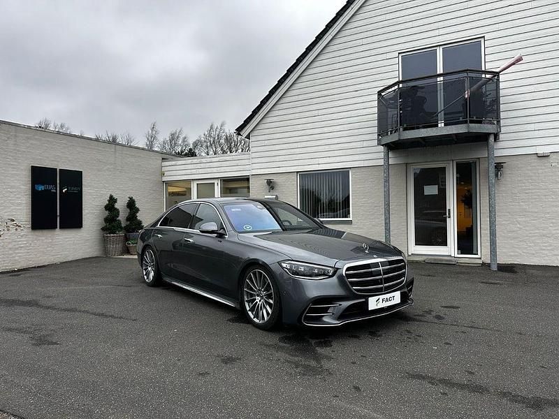 Grau Gebraucht 2022 Mercedes S580 Limousine | 85.899 € (Guter Preis) - Bild 1/4