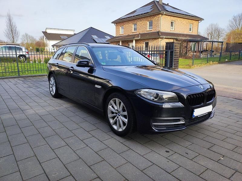 Gebraucht BMW 520 190 PS (139 kW) 2014 Schwarz Kombi