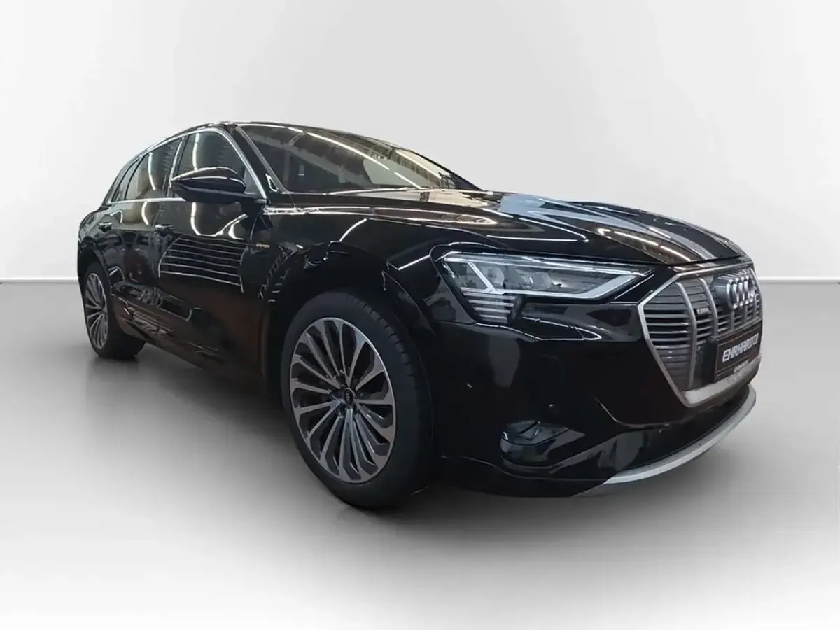 Gebraucht Audi e-tron S-Line 230 kW (313 PS) 2021 Schwarz SUV
