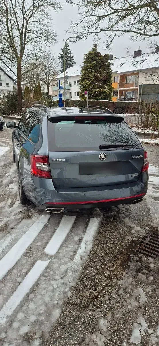 Gebraucht Skoda Octavia RS 184 PS (135 kW) 2017 Grau Kombi