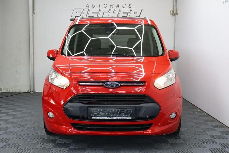 Gebraucht Ford Tourneo Connect 120 PS (88 kW) 2017 Rot Van / Kleinbus