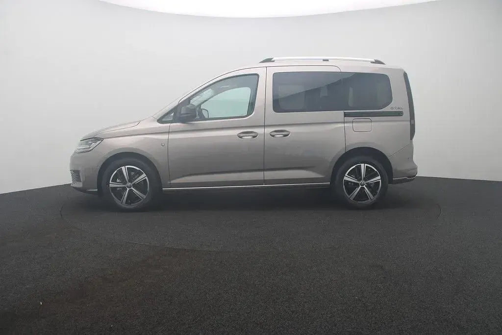 Gebraucht VW Caddy Goal 116 PS (85 kW) 2026 Mojave beige metallic Van / Kleinbus