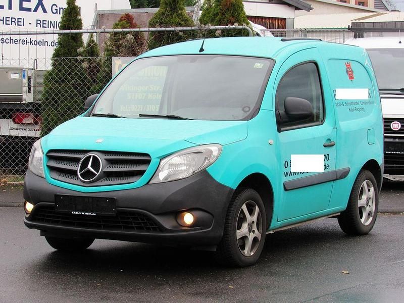 Blau Gebraucht 2015 Mercedes Citan 108 Van / Kleinbus | 5.290 € (Superpreis) - Bild 1/4