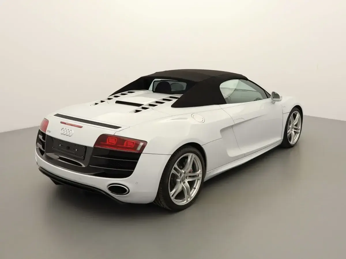 Gebraucht Audi R8 Spyder 532 PS (391 kW) 2012 (blanc glacier) Cabrio