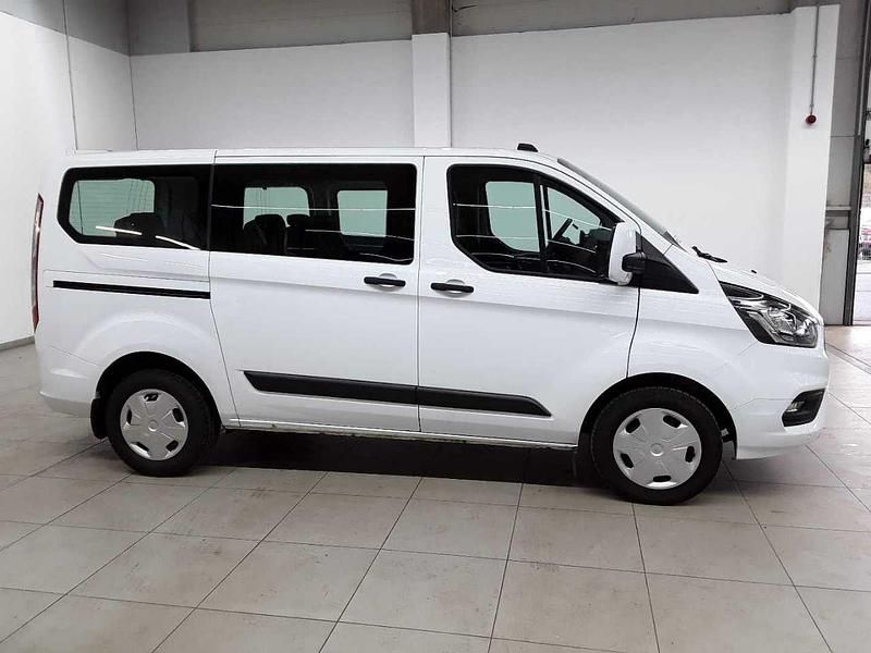 Gebraucht Ford Transit Custom Trend 131 PS (96 kW) 2021 Frostweiß Van / Kleinbus