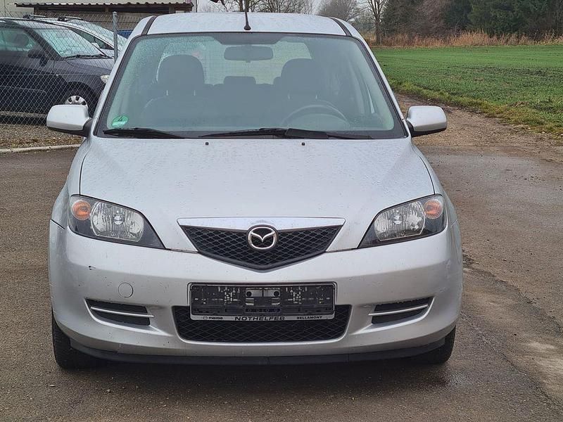 Gebraucht Mazda 2 Active 80 PS (58 kW) 2005 Silber Limousine