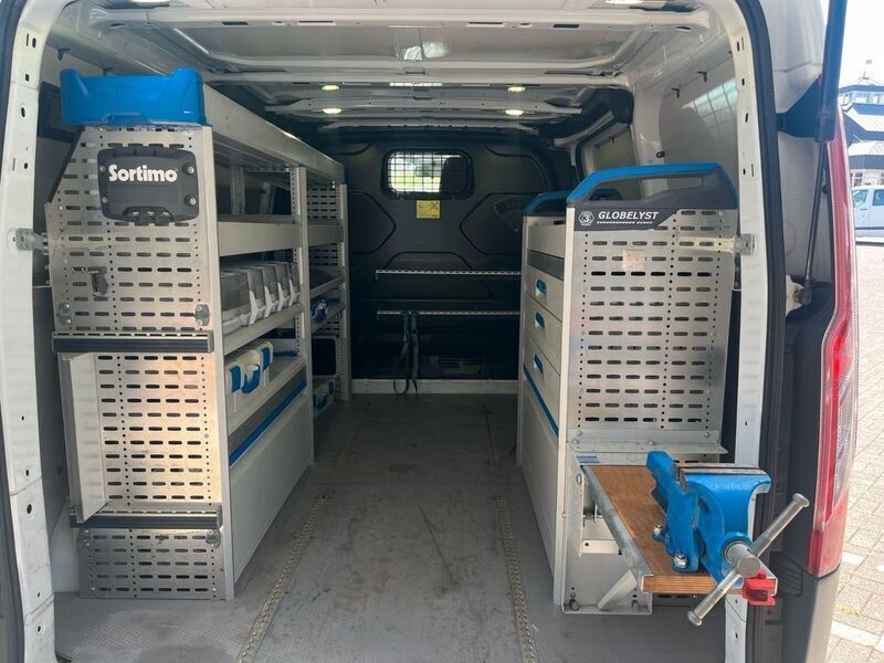 Gebraucht Ford Transit Custom 105 PS (77 kW) 2016 Weiß Van / Kleinbus