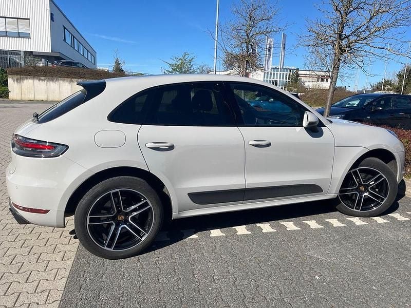 Gebraucht Porsche Macan 245 PS (180 kW) 2020 Beige SUV