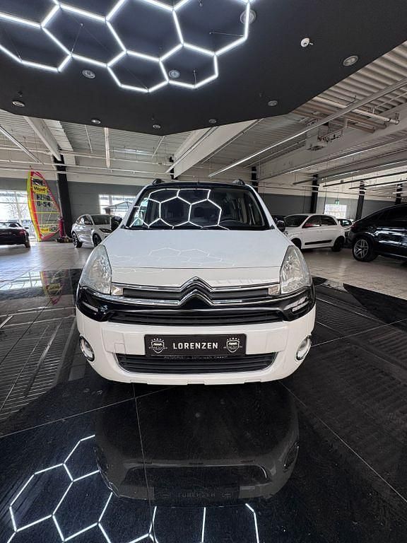 Gebraucht Citroën Berlingo SELECTION 98 PS (72 kW) 2013 Weiß Van / Kleinbus