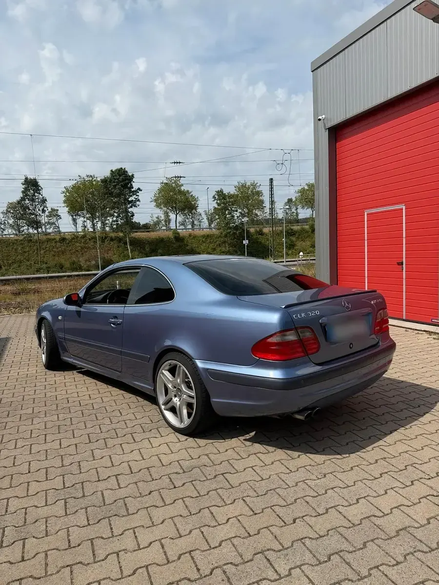 Gebraucht Mercedes CLK320 AMG 218 PS (160 kW) 1998 Blau Coupé