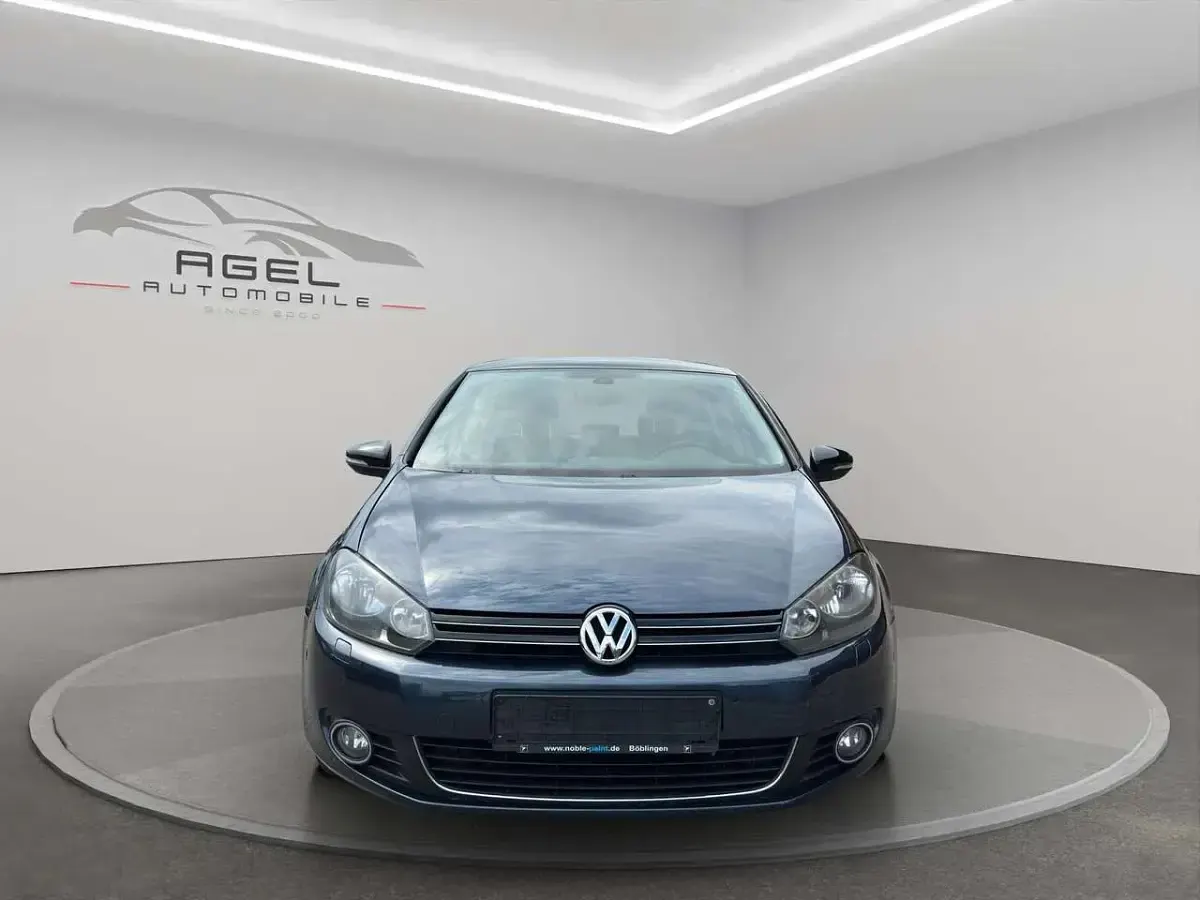 Gebraucht VW Golf VI Style 122 PS (89 kW) 2011 Blue graphite pearl effect Kleinwagen
