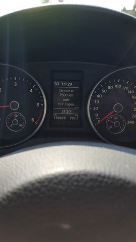 Gebraucht VW Golf VI 143 PS (105 kW) 2011 Silber metallic Kleinwagen