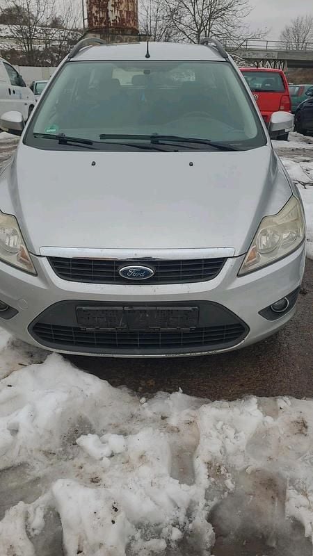 Gebraucht Ford Focus 80 PS (58 kW) 2008 Grau Kombi