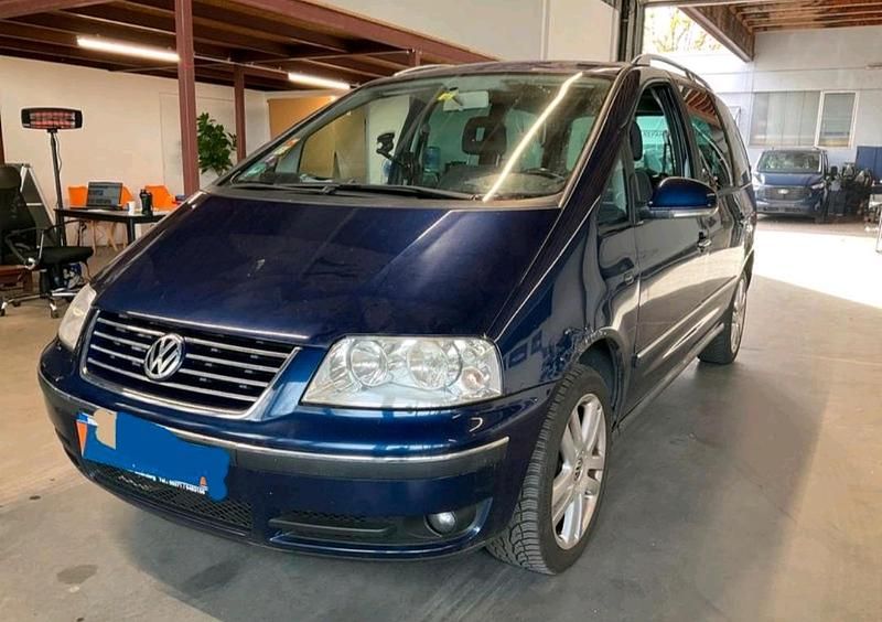 Blau Gebraucht 2008 VW Sharan Van / Kleinbus | 4.499 € (Fairer Preis) - Bild 1/4