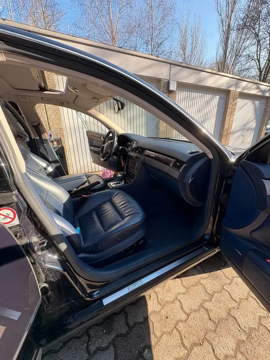 Brugt Audi A6 299 HK (219 kW) 2001 Blå Sedan