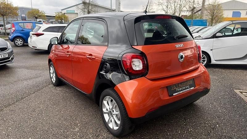Gebraucht Smart ForFour 90 PS (66 kW) 2017 Orange Kleinwagen
