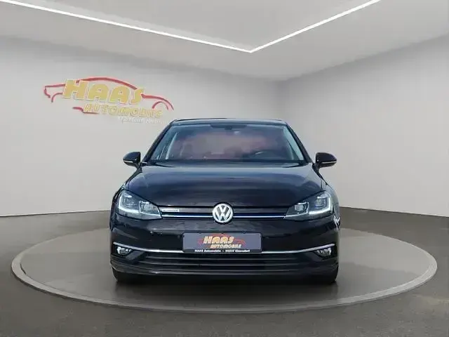 Gebraucht VW Golf VII Highline 149 PS (109 kW) 2018 Schwarz Limousine