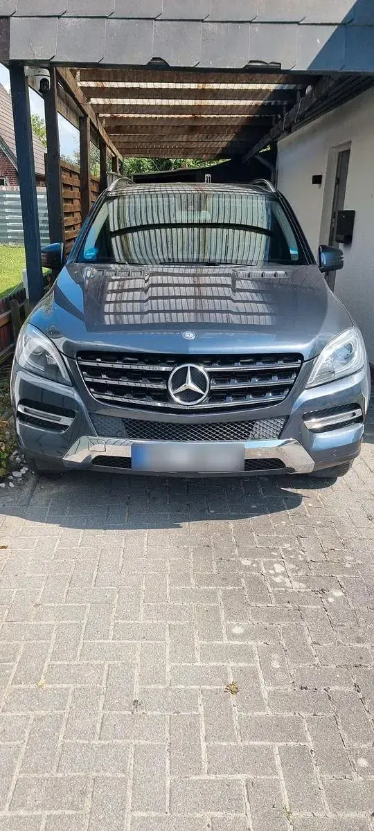 Gebraucht Mercedes 250 204 PS (150 kW) 2014 Grau SUV