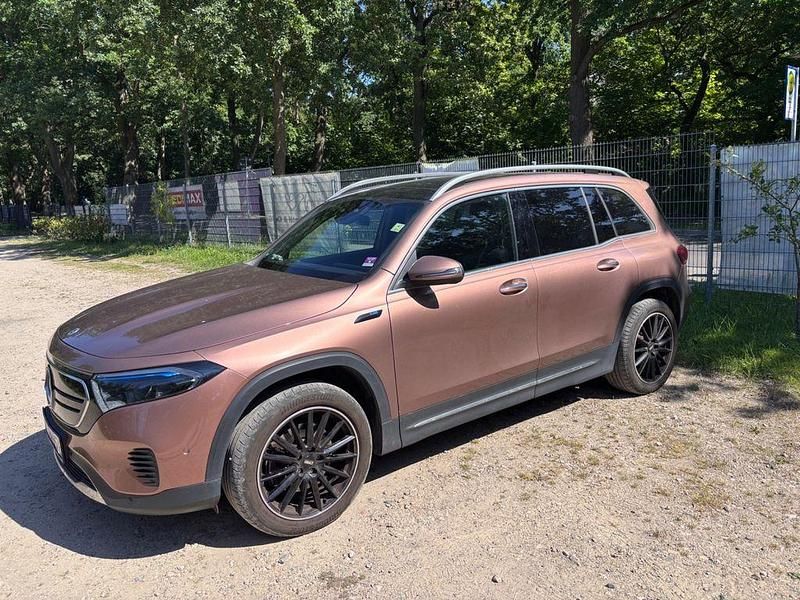 Gebraucht Mercedes EQB300 167 kW (228 PS) 2022 Gold SUV