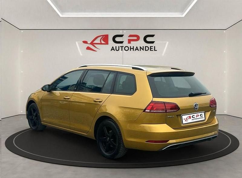 Gebraucht VW Golf VII Sound 125 PS (91 kW) 2017 Gelb Kombi