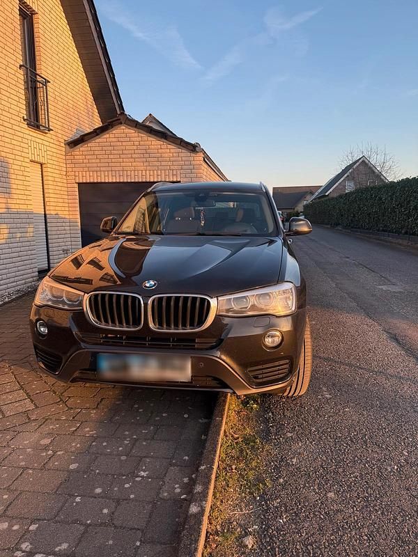 Gebraucht BMW X3 Comfort Edition 190 PS (139 kW) 2015 Schwarz SUV