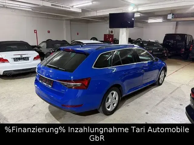 Gebraucht Skoda Superb Ambition 190 PS (139 kW) 2020 Energy blau (sonderlackierung) Kombi