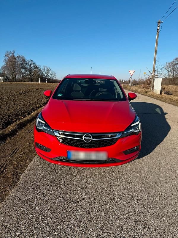 Gebraucht Opel Astra 150 PS (110 kW) 2017 Rot Limousine