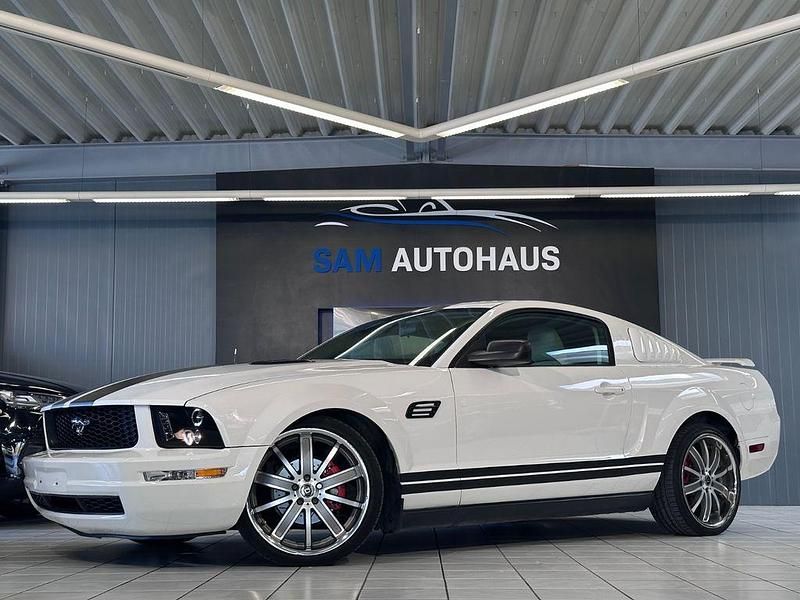 Gebraucht Ford Mustang 213 PS (156 kW) 2005 Weiß Coupé