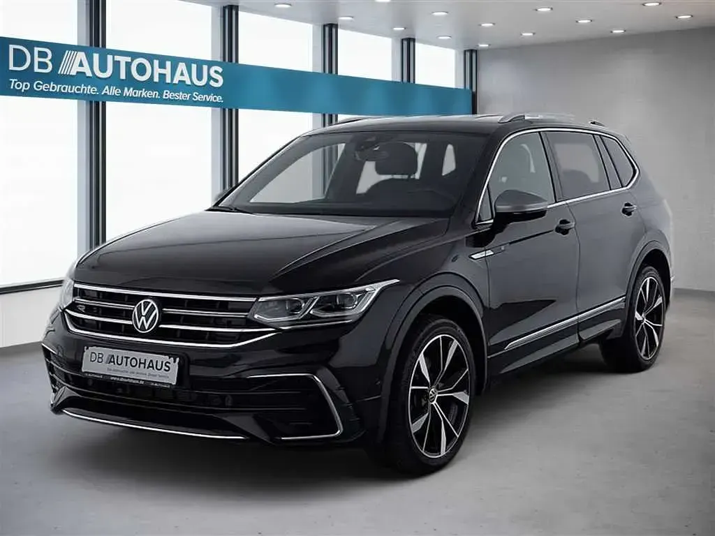 Gebraucht VW Tiguan Allspace R-line 245 PS (180 kW) 2024 SUV