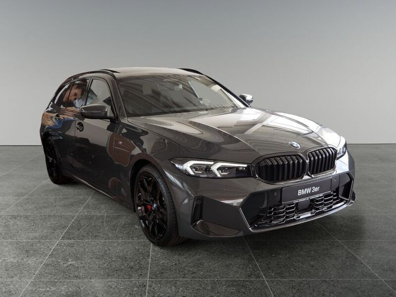 Grau Neu 2025 BMW 330 M Sport Kombi | 81.690 € - Bild 1/4