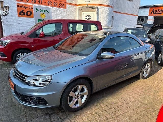 Second-hand VW Eos Basis 122 CP (89 kW) 2012 Albastru Cabrio