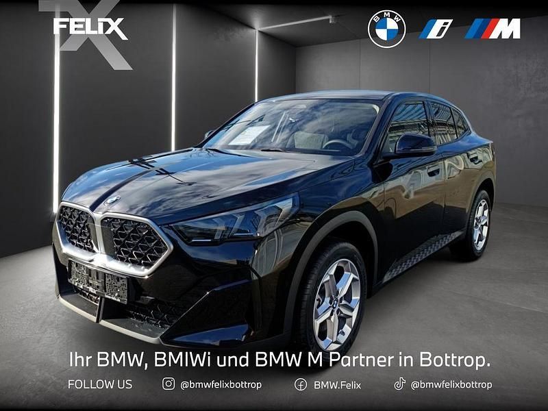 Neu BMW X2 156 PS (114 kW) 2026 Schwarz uni SUV